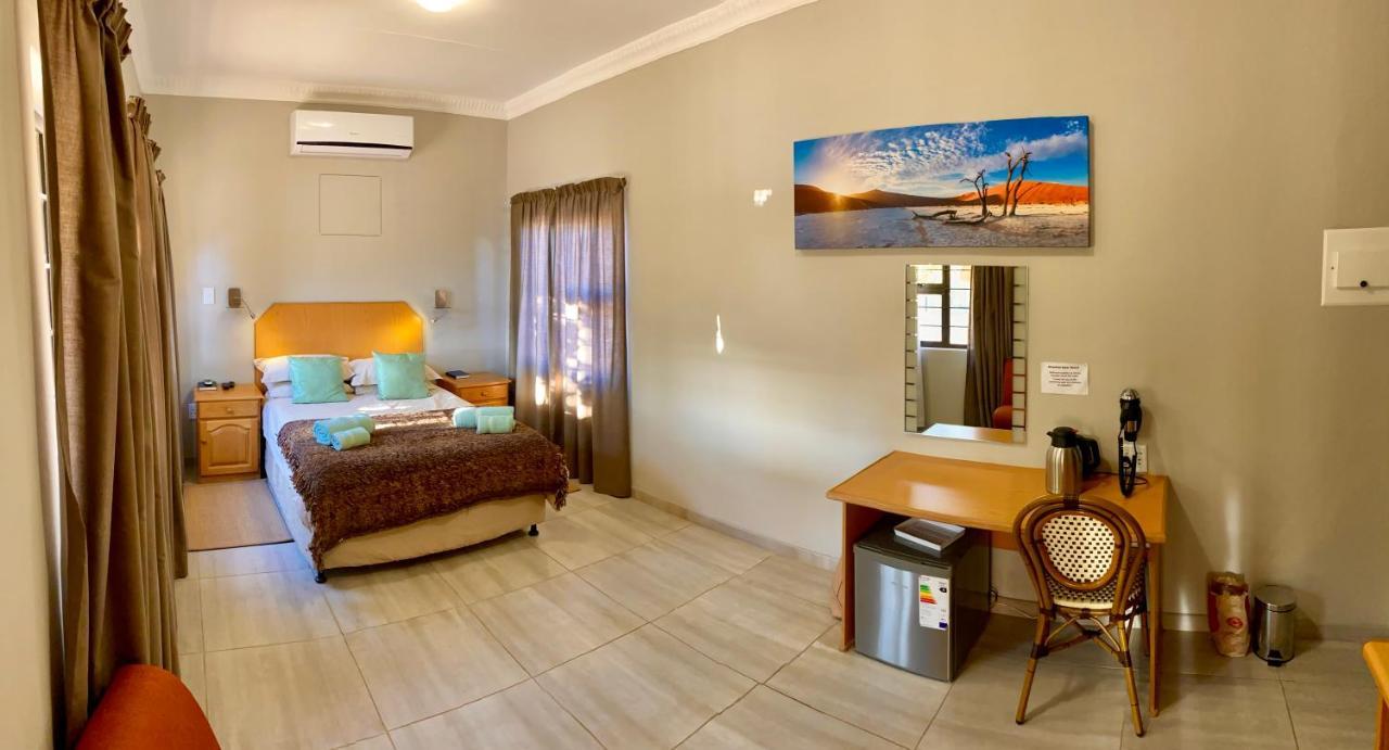 Schuetzenhaus Guesthouse Keetmanshoop Exteriör bild