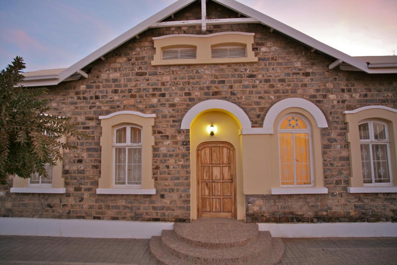 Schuetzenhaus Guesthouse Keetmanshoop Exteriör bild