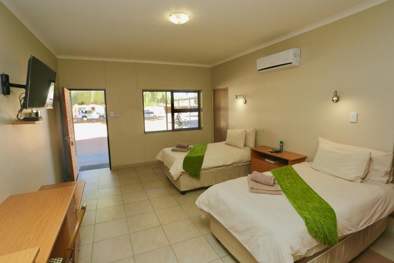 Schuetzenhaus Guesthouse Keetmanshoop Exteriör bild